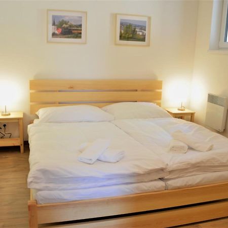 Apartmany Deluxe Sazava  Bagian luar foto