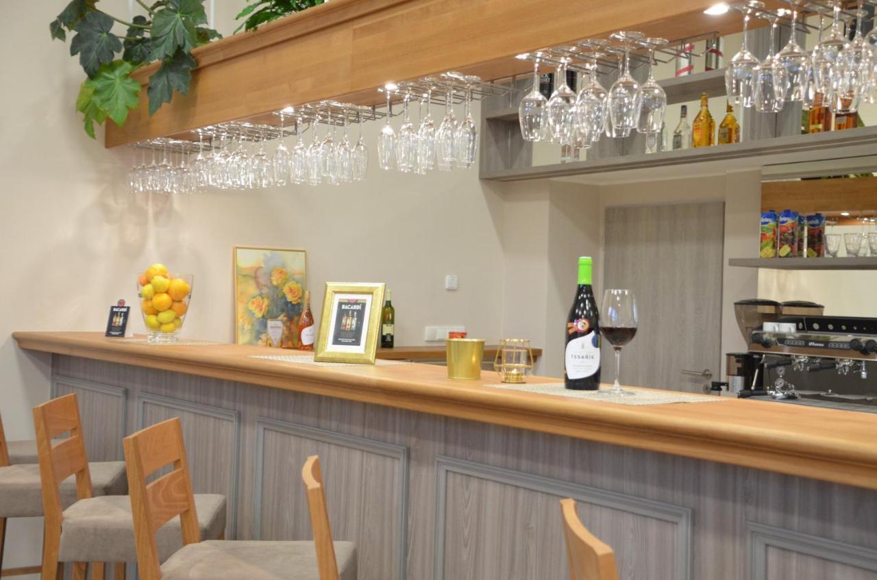 Apartmany Deluxe Sazava  Bagian luar foto