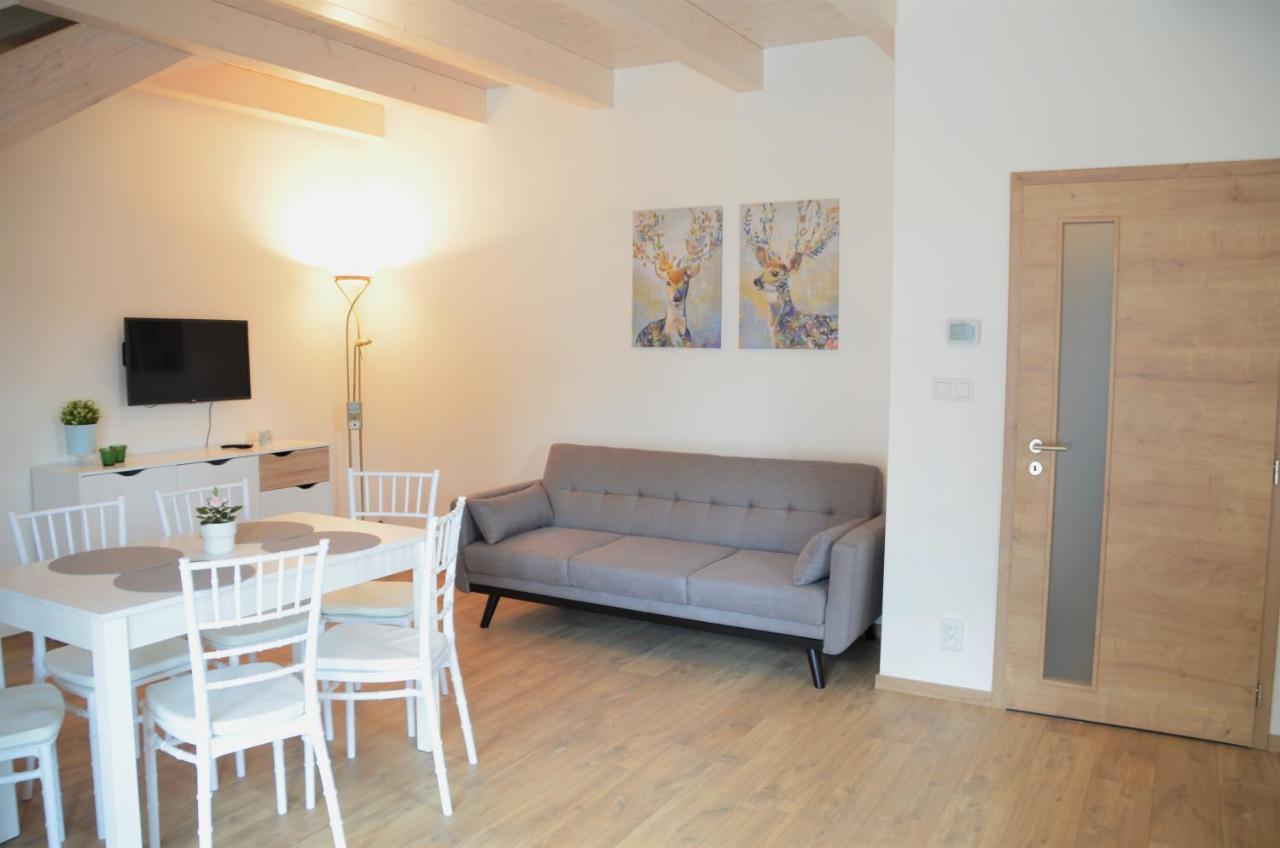 Apartmany Deluxe Sazava  Bagian luar foto