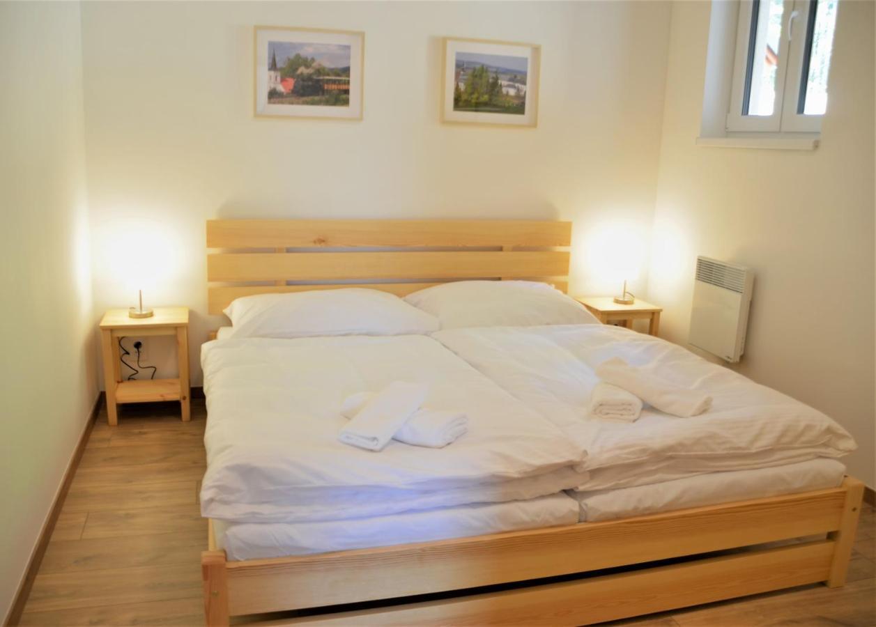 Apartmany Deluxe Sazava  Bagian luar foto